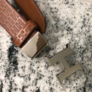Hermès belt missing screw